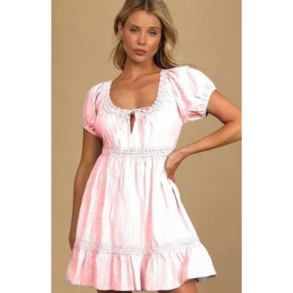 Lulus NWT So Darling Dotted Short Sleeve Tiered Boho A-Line Mini Dress Blush XS